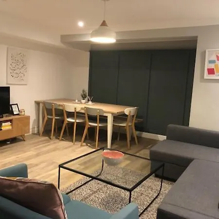 Ceres Newly Refurbished 3 Bedroom In Heart Of Bath Exterior photo